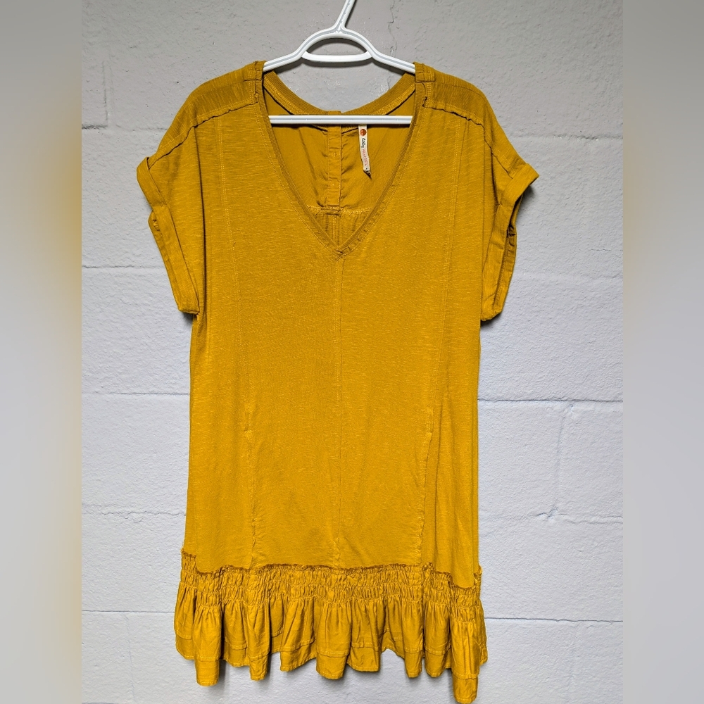 Anthropologie Daily Practice T Shirt Dress Size M Mustard Yellow Ruffle Hem